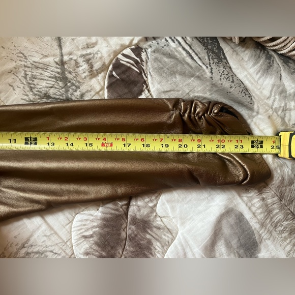 Bronze leather jacket size Small - Picture 10 of 13